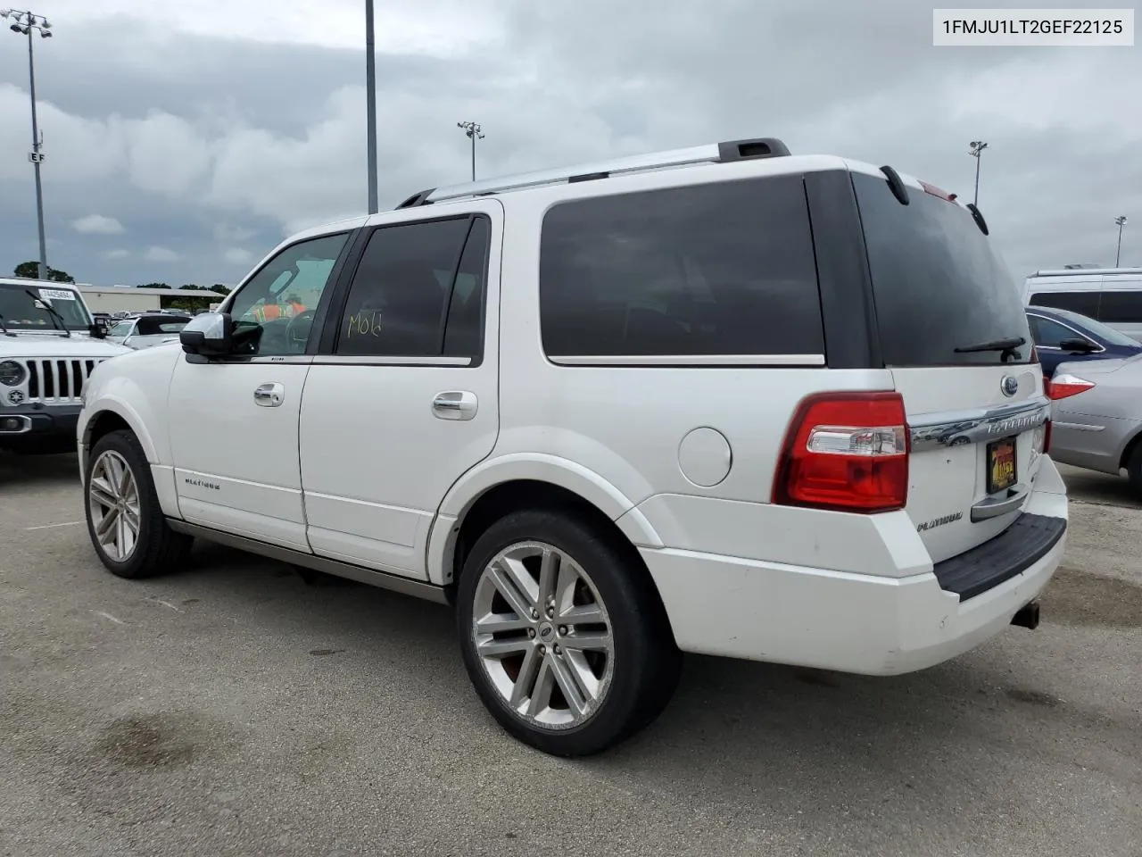 1FMJU1LT2GEF22125 2016 Ford Expedition Platinum