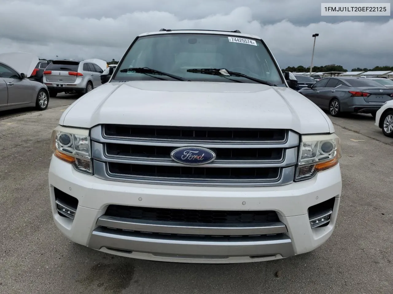 1FMJU1LT2GEF22125 2016 Ford Expedition Platinum