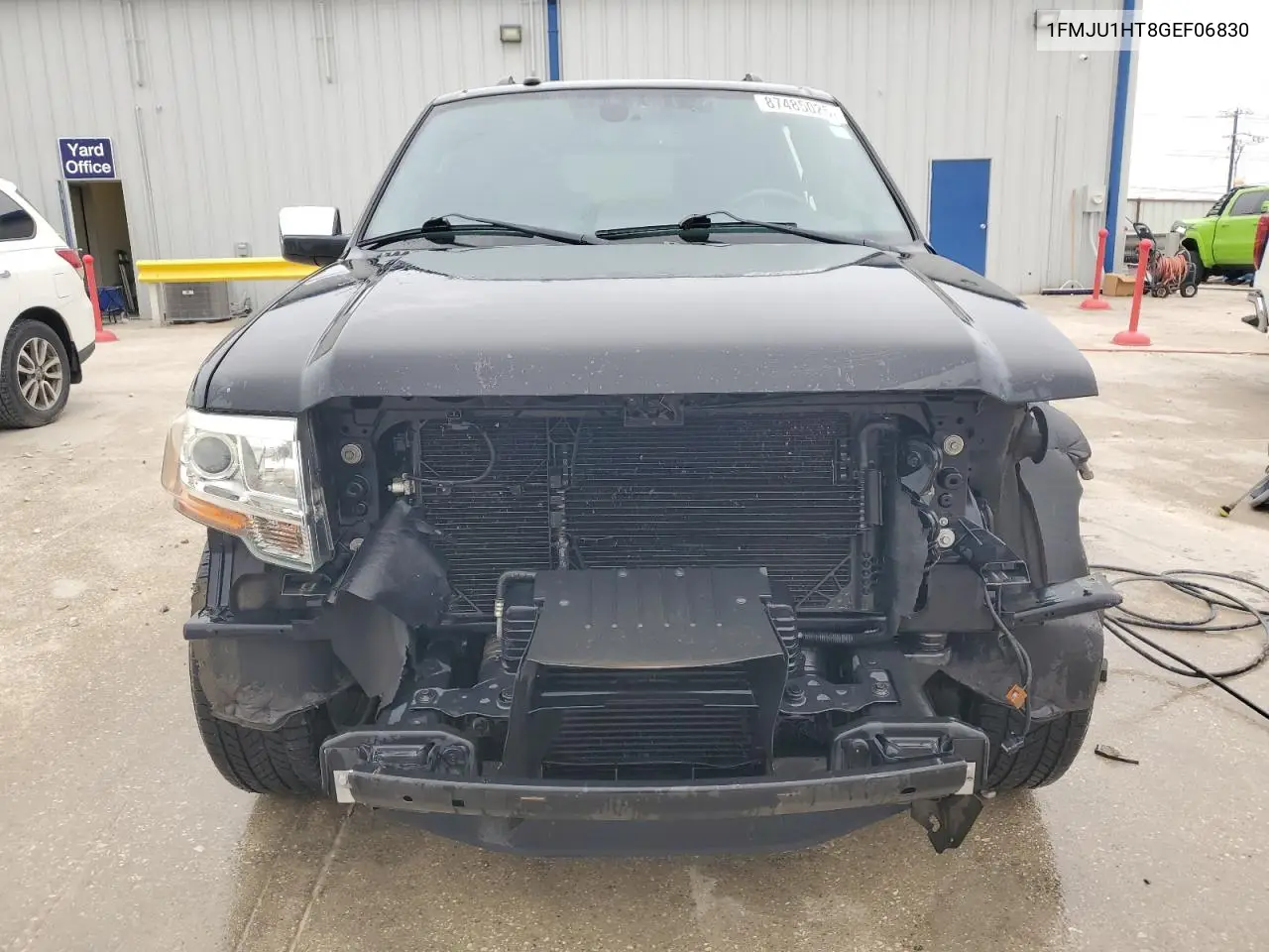 1FMJU1HT8GEF06830 2016 Ford Expedition Xlt