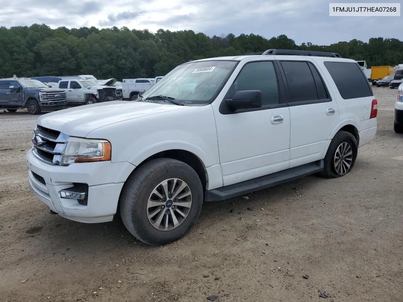 1FMJU1JT7HEA07268 2017 Ford Expedition Xlt