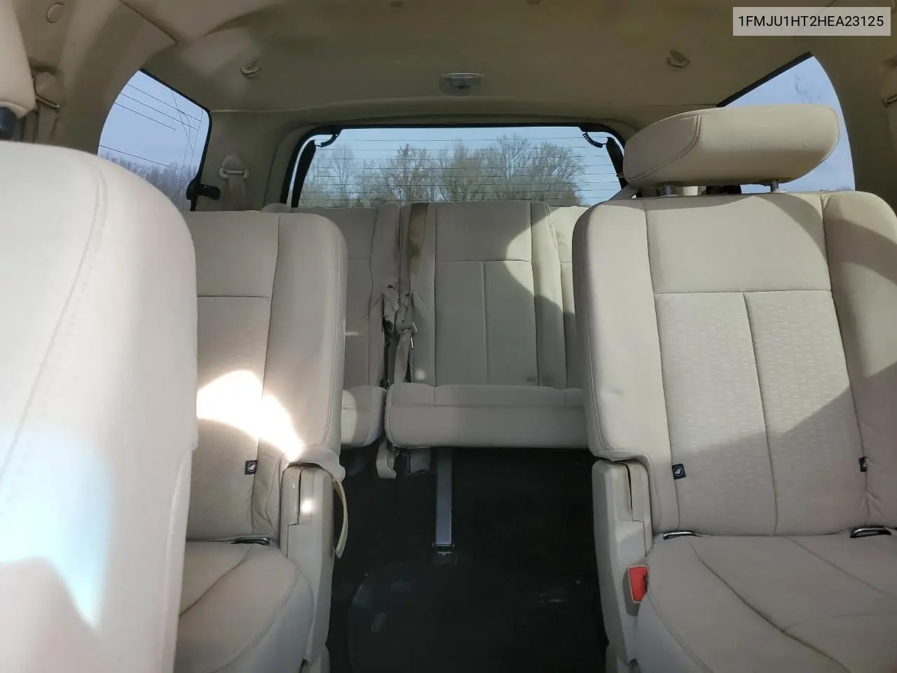 1FMJU1HT2HEA23125 2017 Ford Expedition Xlt