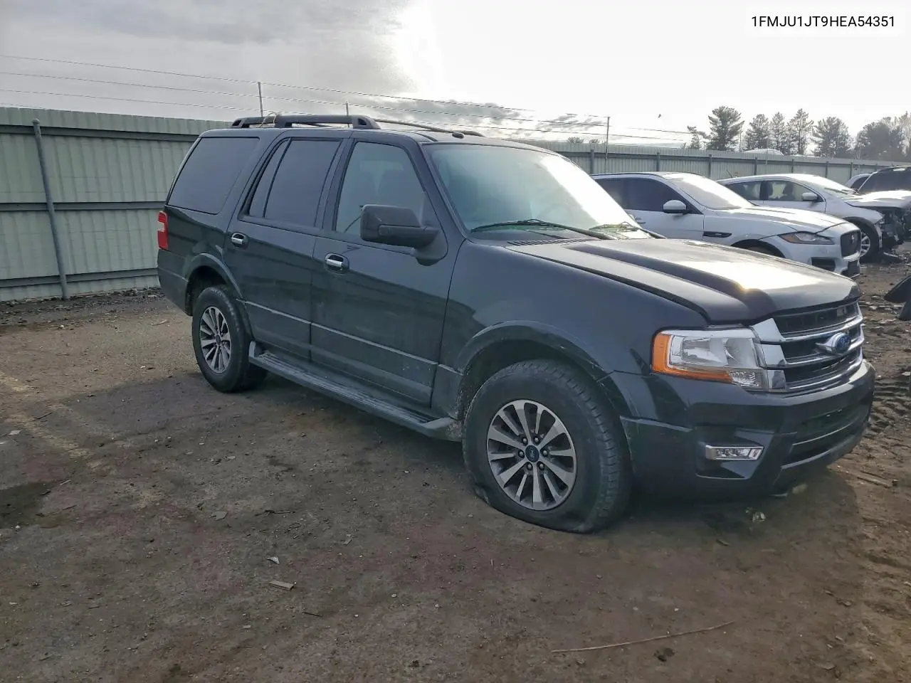 1FMJU1JT9HEA54351 2017 Ford Expedition Xlt
