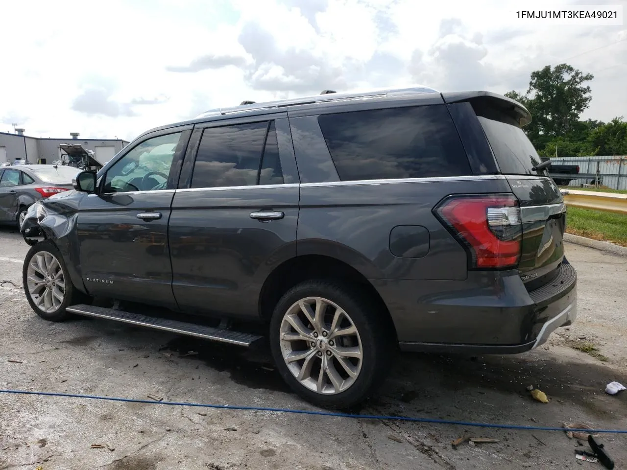 1FMJU1MT3KEA49021 2019 Ford Expedition Platinum