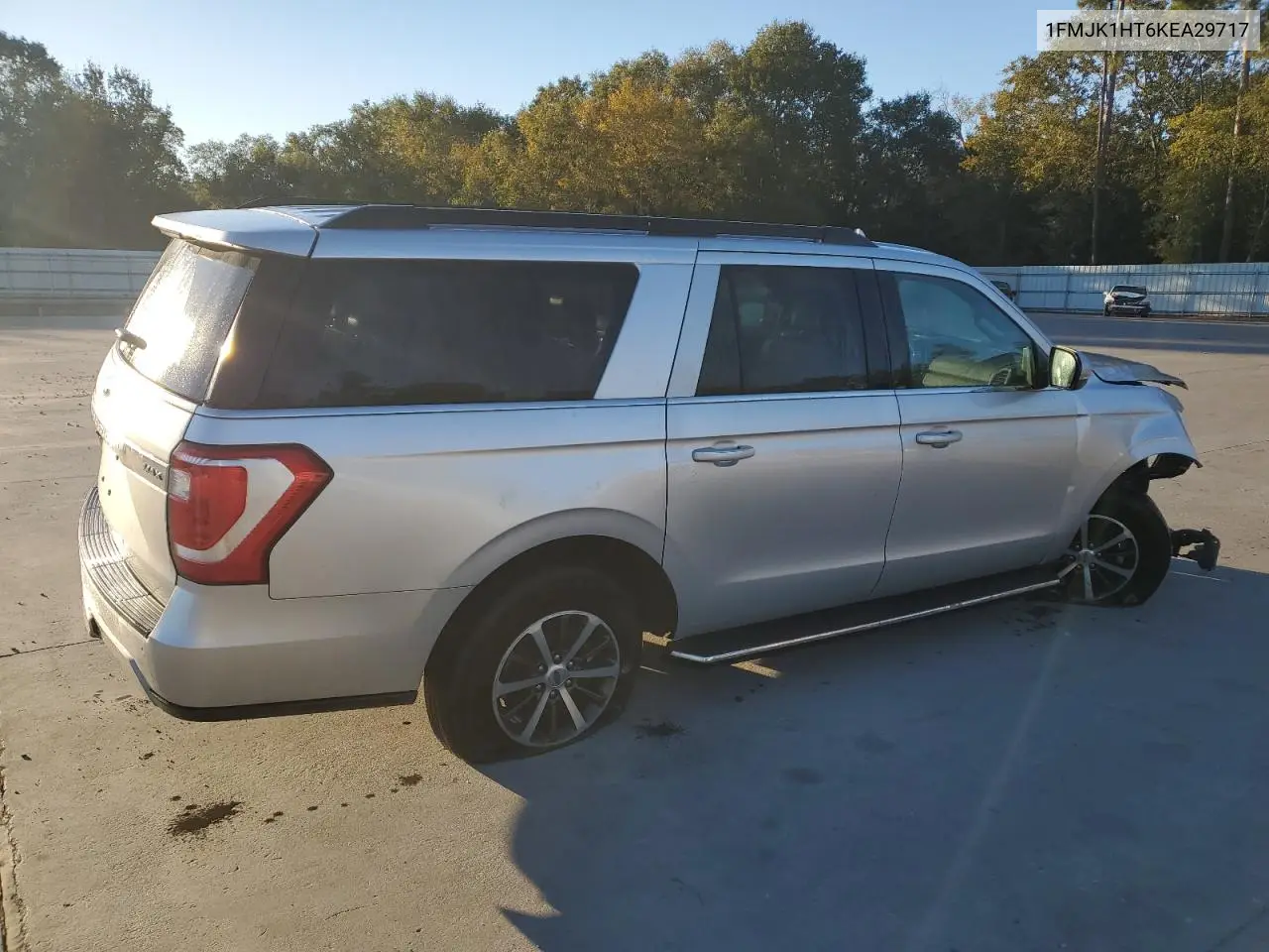 1FMJK1HT6KEA29717 2019 Ford Expedition Max Xlt
