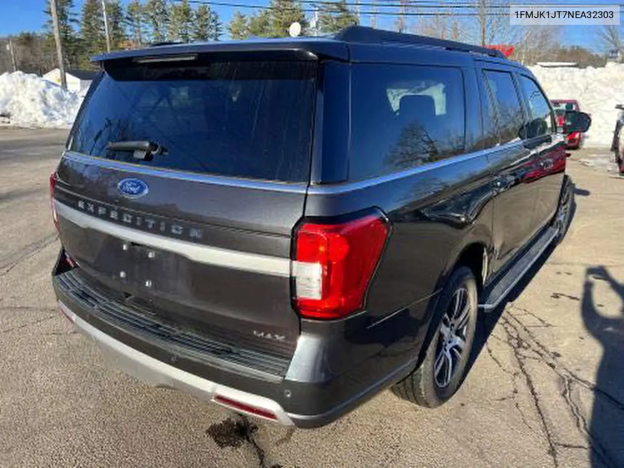 1FMJK1JT7NEA32303 2022 Ford Expedition Max Xlt