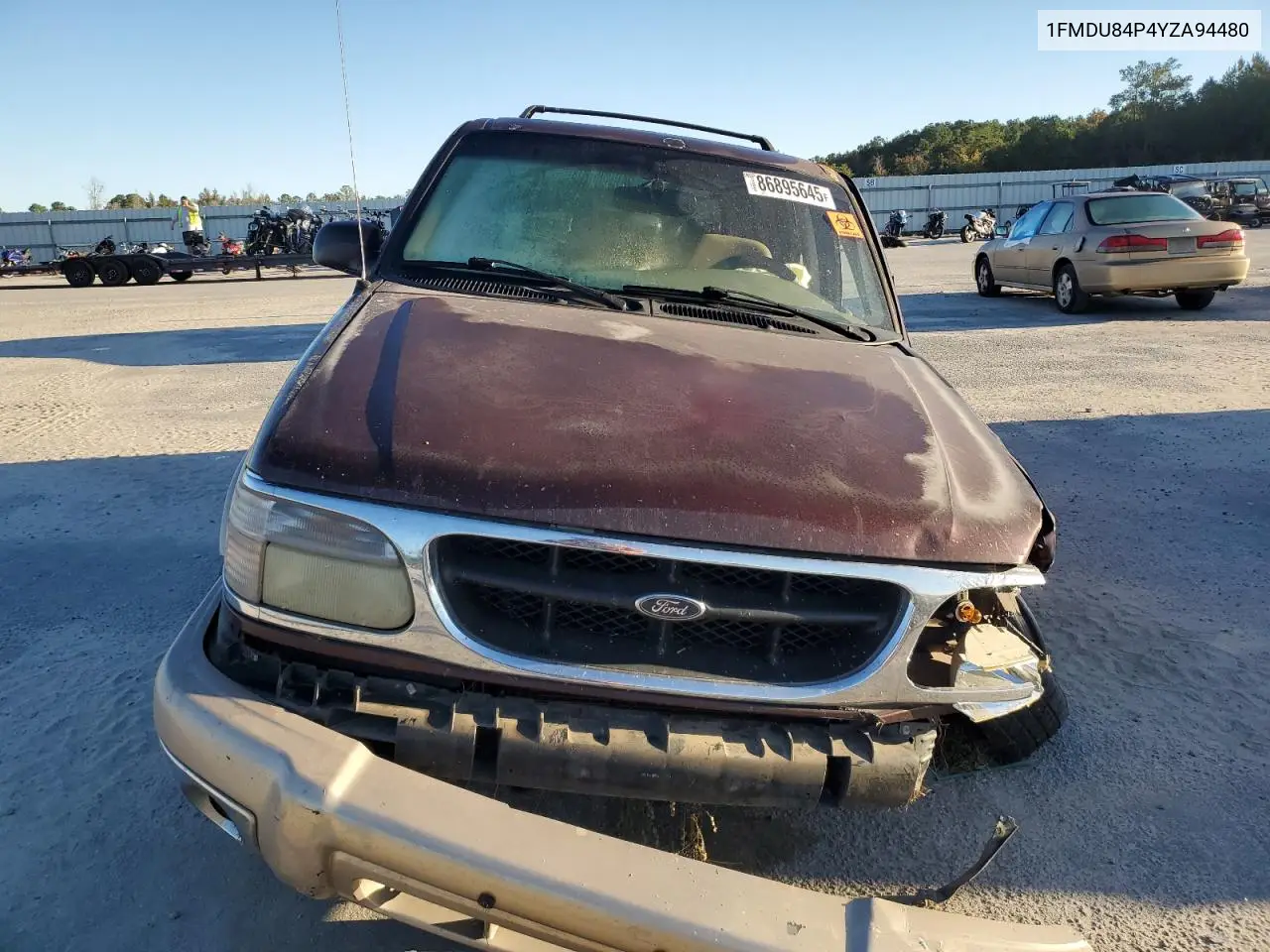 1FMDU84P4YZA94480 2000 Ford Explorer Eddie Bauer