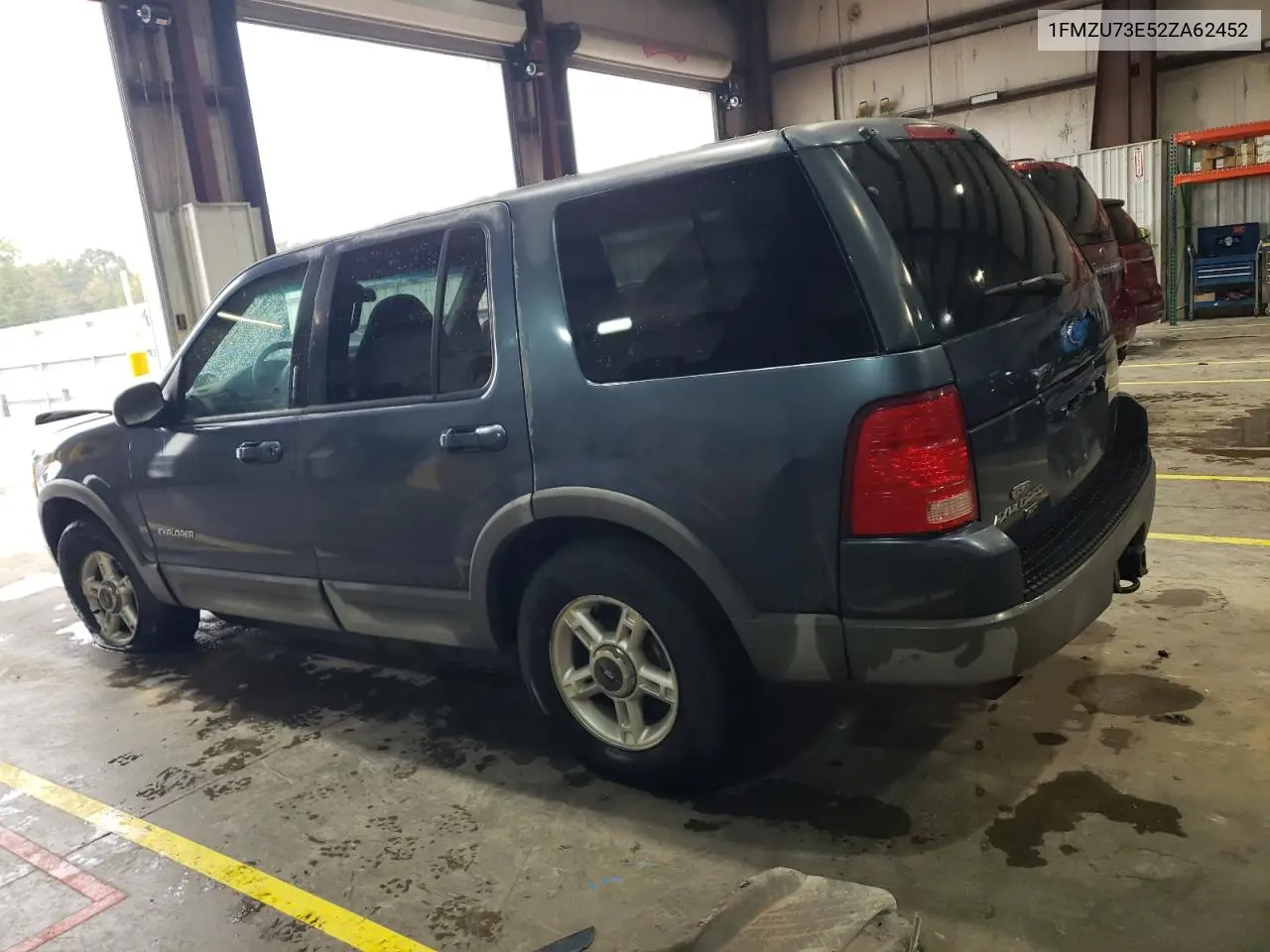1FMZU73E52ZA62452 2002 Ford Explorer Xlt