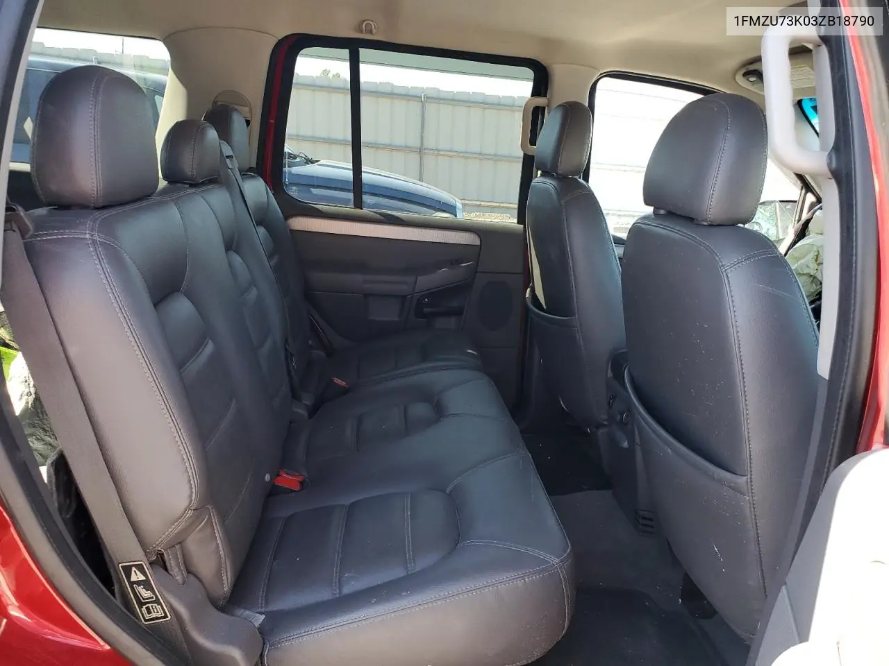 1FMZU73K03ZB18790 2003 Ford Explorer Xlt