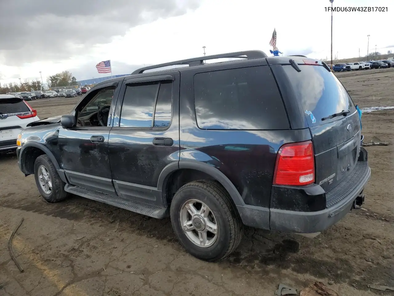 1FMDU63W43ZB17021 2003 Ford Explorer Xlt