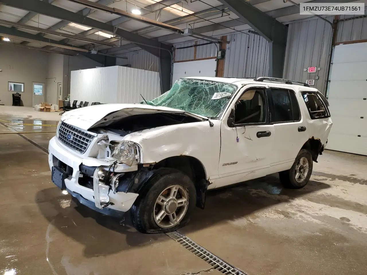 1FMZU73E74UB71561 2004 Ford Explorer Xlt