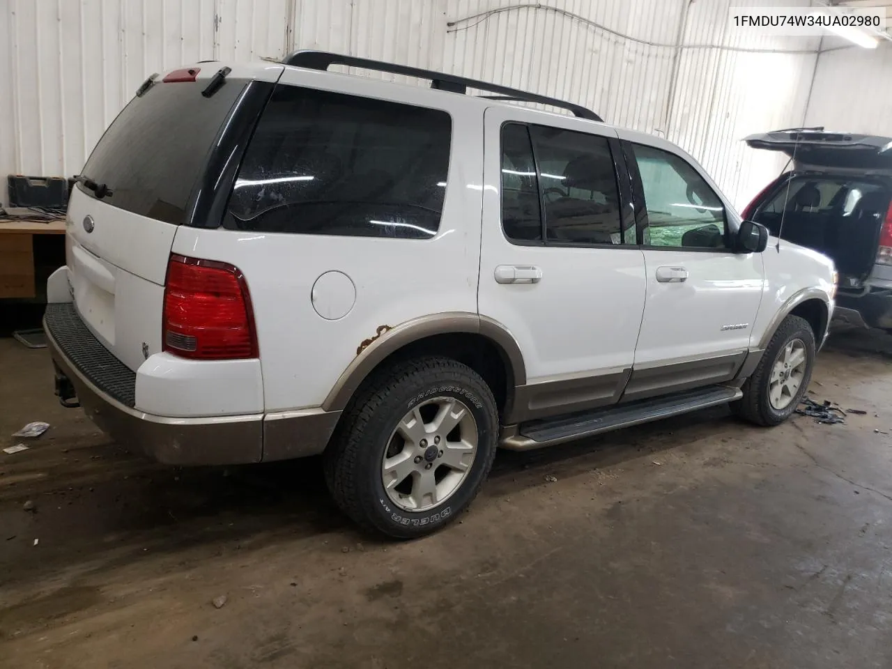 2004 Ford Explorer Eddie Bauer VIN: 1FMDU74W34UA02980 Lot: 68608014