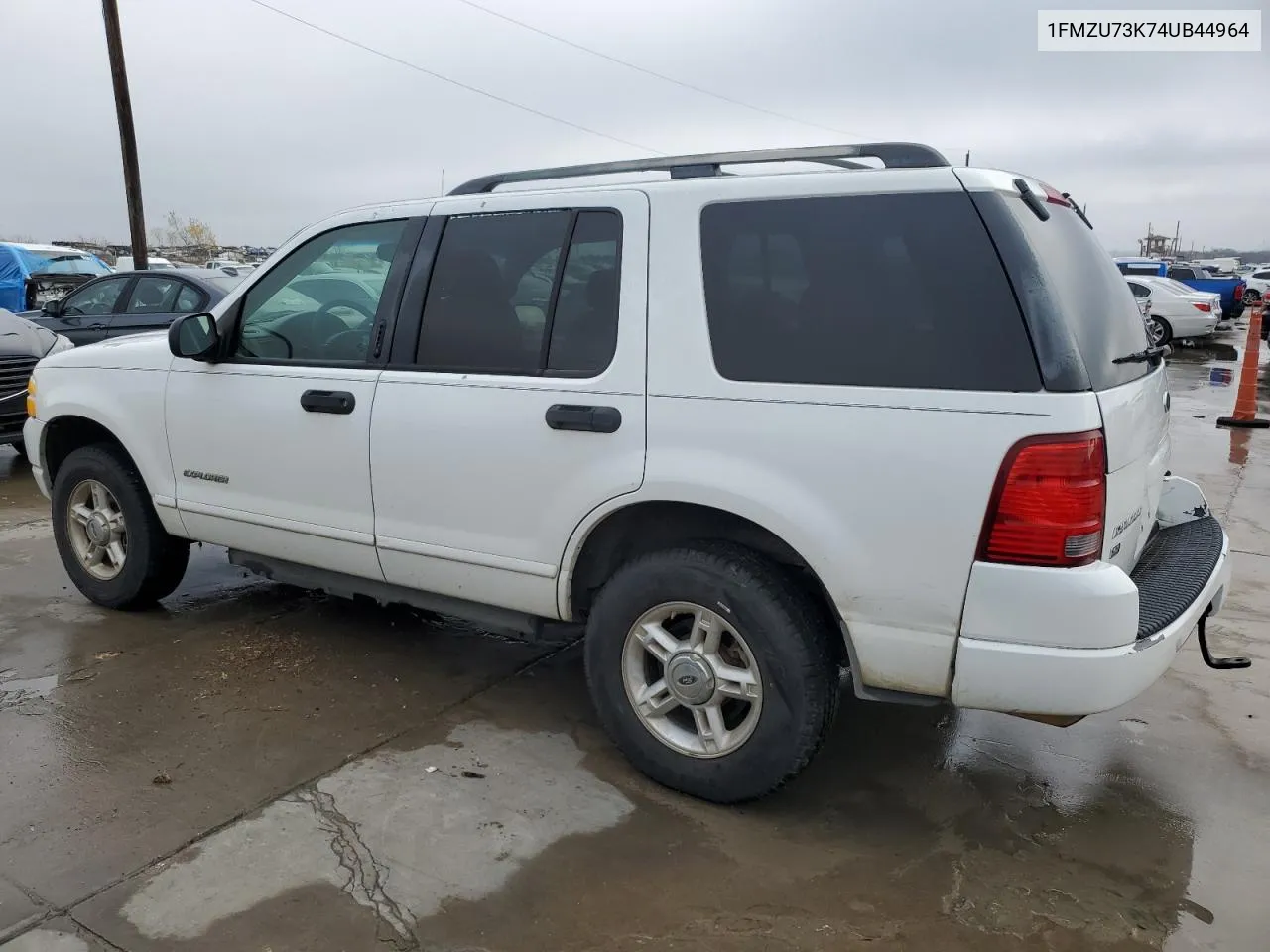 2004 Ford Explorer Xlt VIN: 1FMZU73K74UB44964 Lot: 81719843