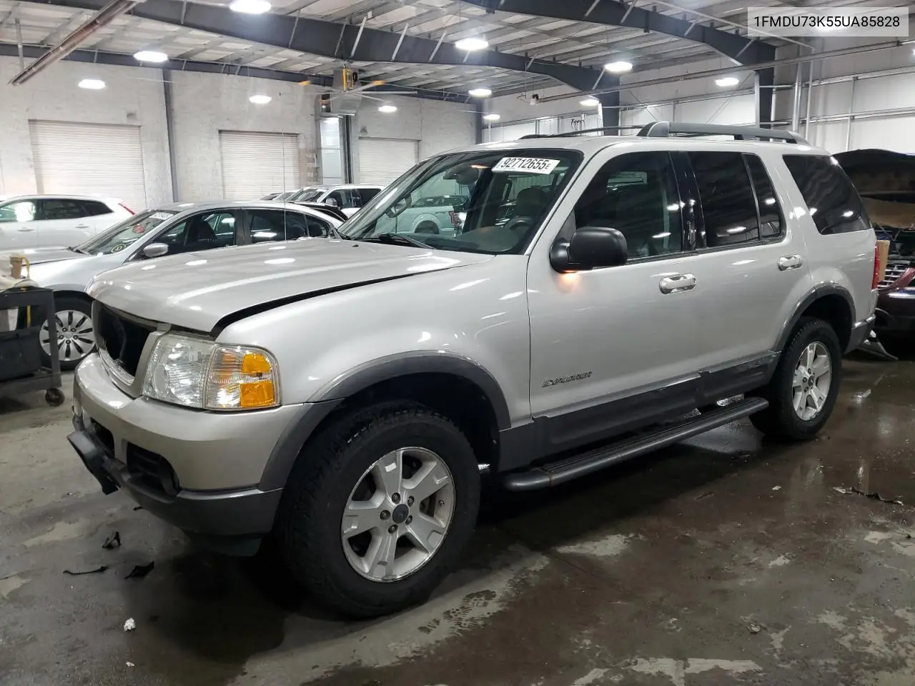 1FMDU73K55UA85828 2005 Ford Explorer Xlt