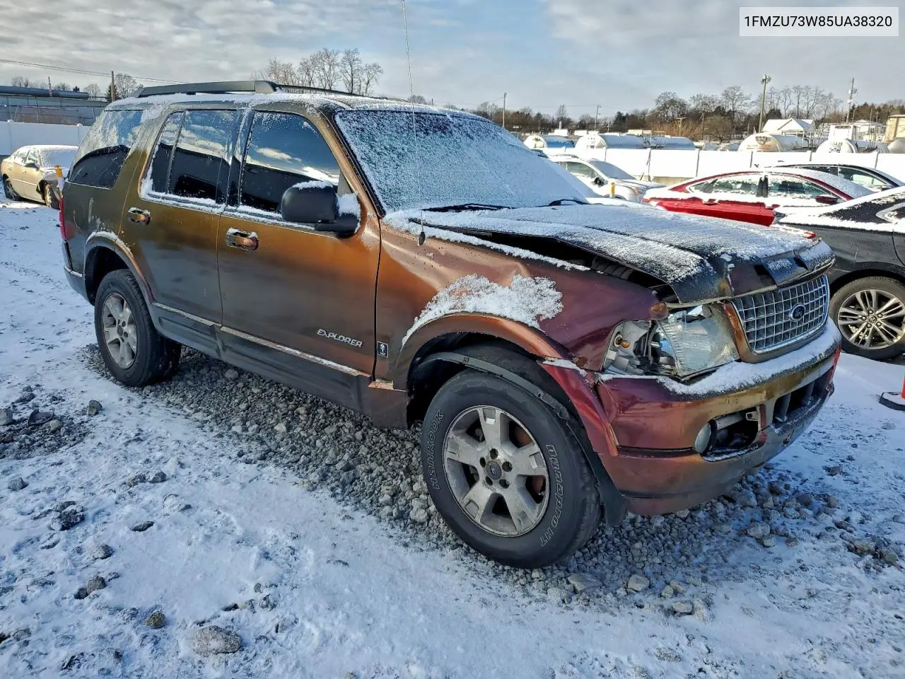 1FMZU73W85UA38320 2005 Ford Explorer Xlt