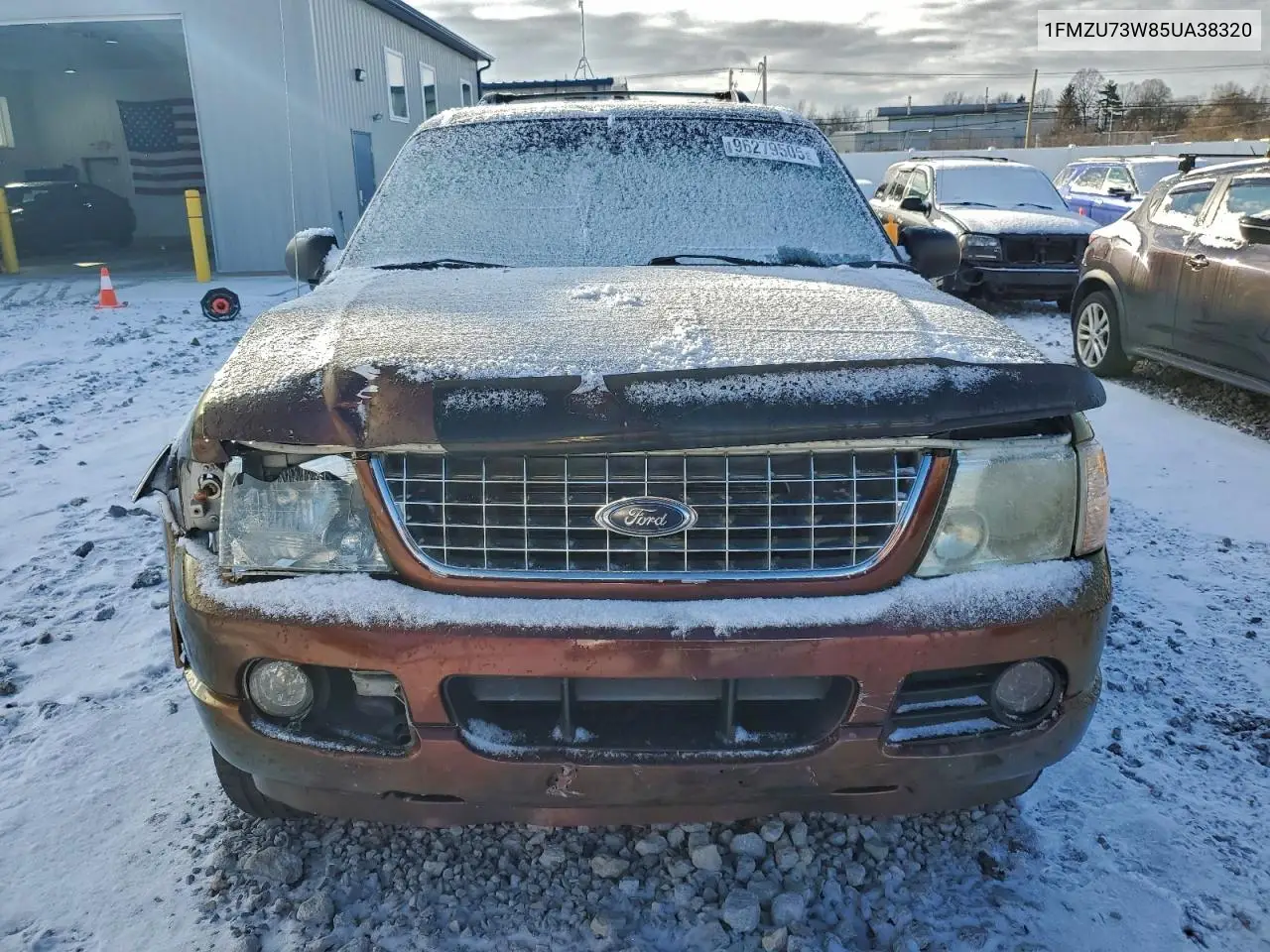 1FMZU73W85UA38320 2005 Ford Explorer Xlt
