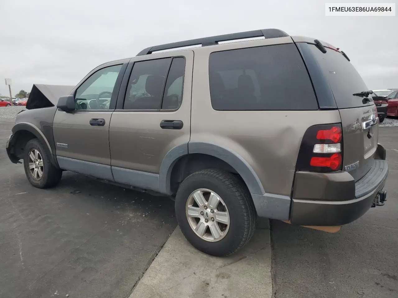 1FMEU63E86UA69844 2006 Ford Explorer Xlt