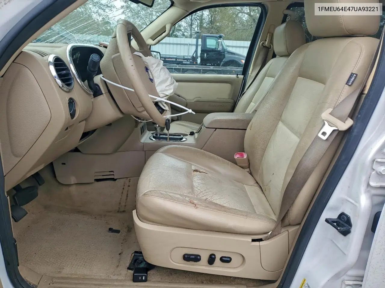 1FMEU64E47UA93221 2007 Ford Explorer Eddie Bauer