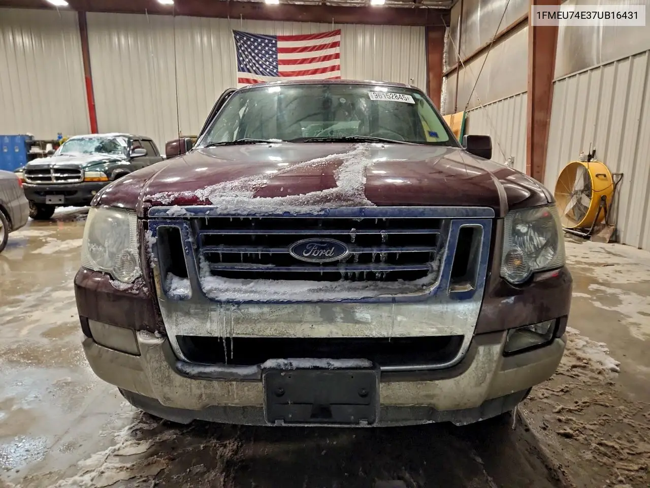 1FMEU74E37UB16431 2007 Ford Explorer Eddie Bauer