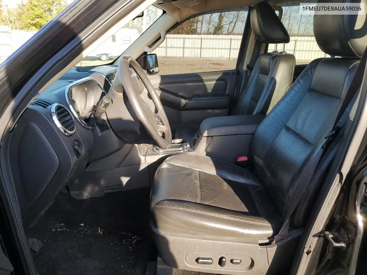 1FMEU7DE8AUA59036 2010 Ford Explorer Xlt
