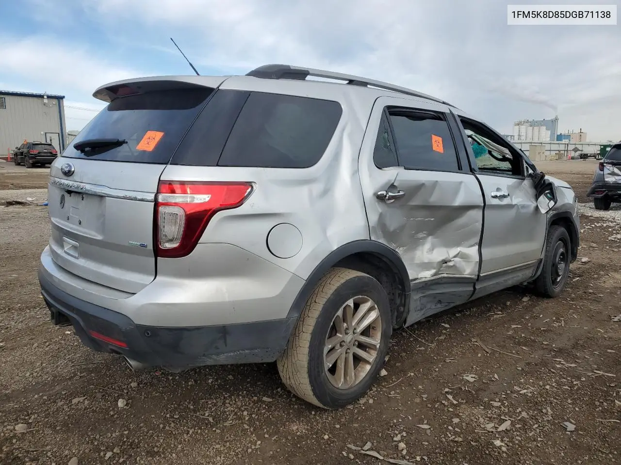 1FM5K8D85DGB71138 2013 Ford Explorer Xlt