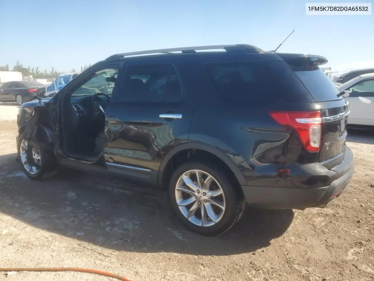 1FM5K7D82DGA65532 2013 Ford Explorer Xlt