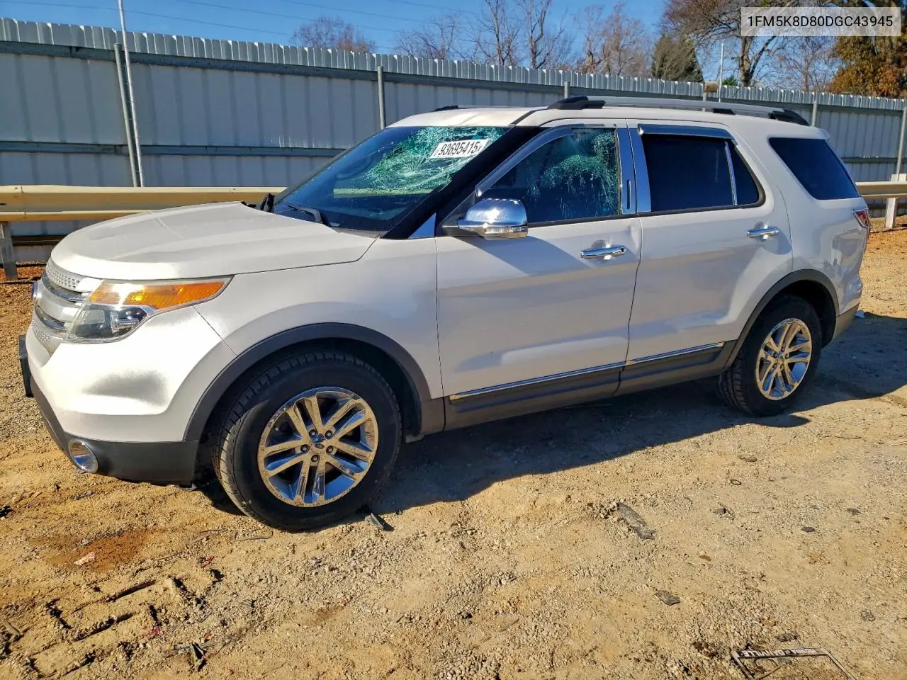 1FM5K8D80DGC43945 2013 Ford Explorer Xlt