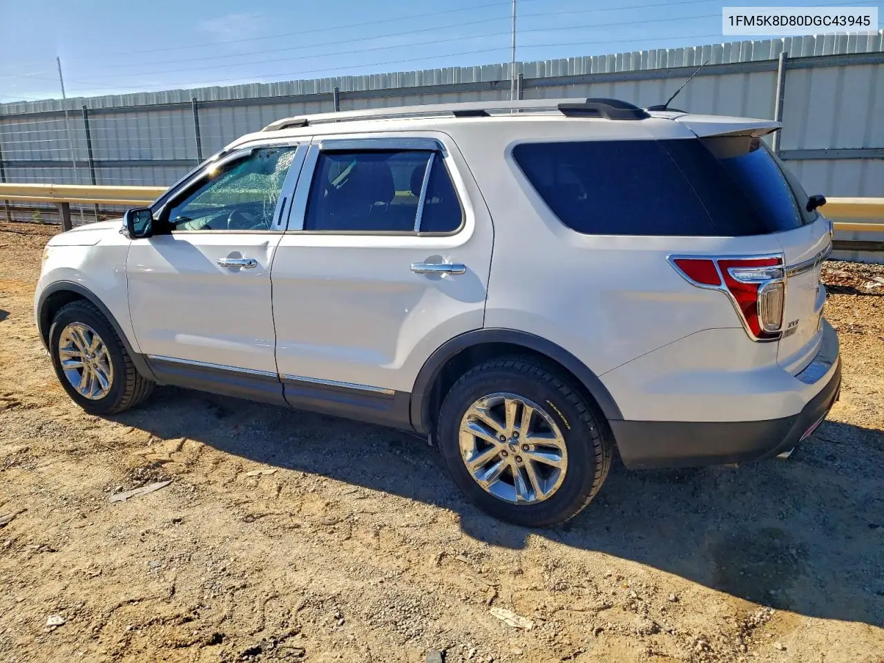 1FM5K8D80DGC43945 2013 Ford Explorer Xlt