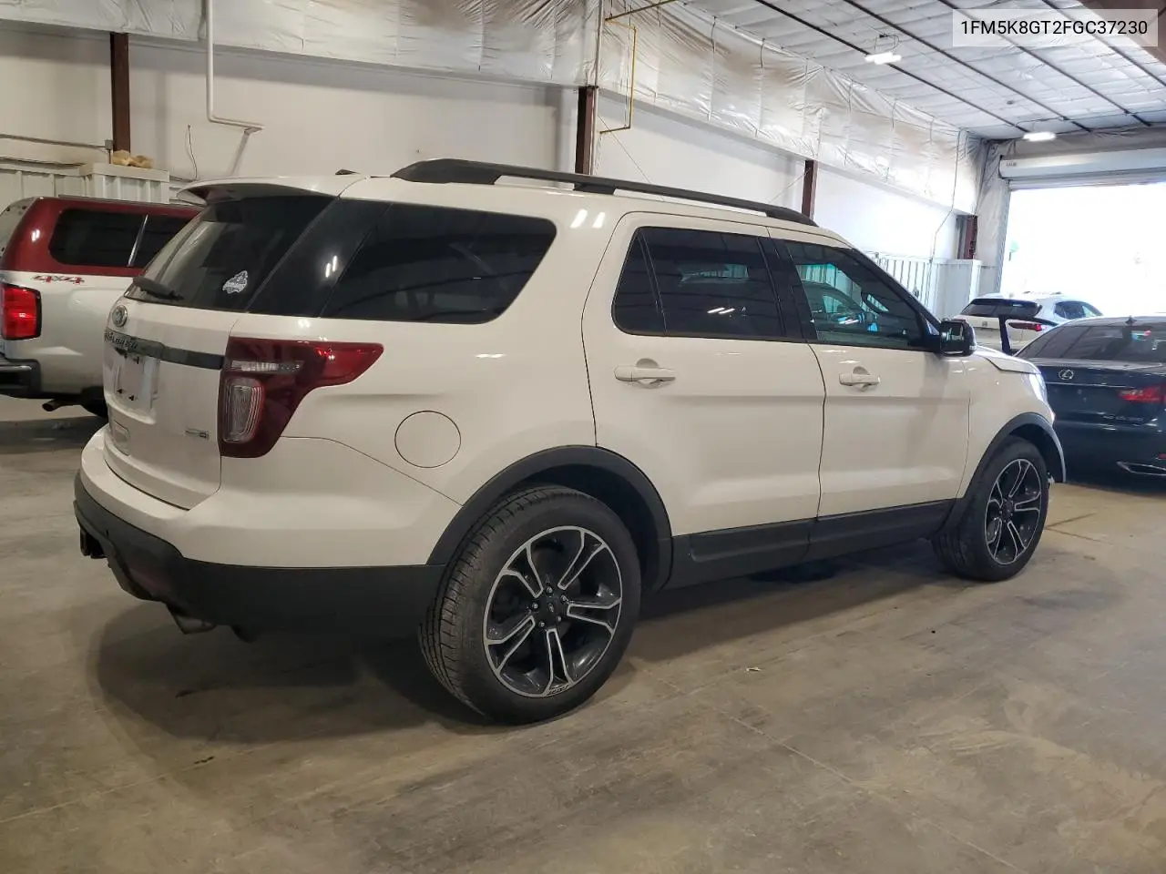 1FM5K8GT2FGC37230 2015 Ford Explorer Sport