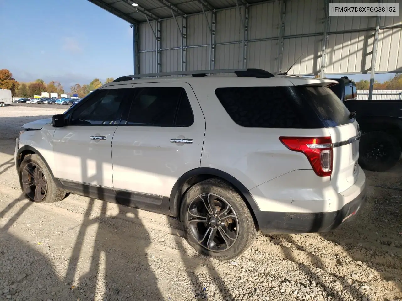 1FM5K7D8XFGC38152 2015 Ford Explorer Xlt