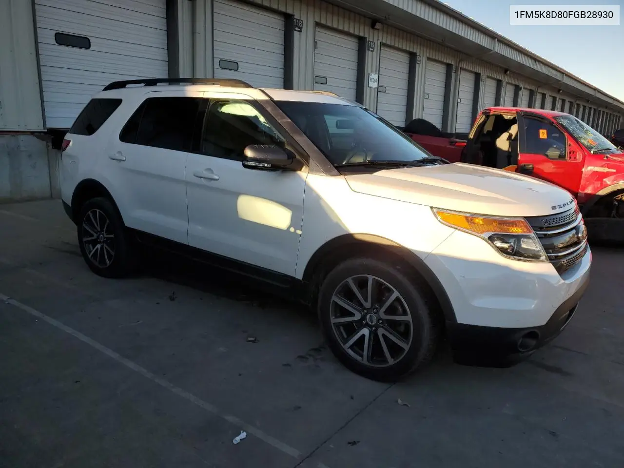1FM5K8D80FGB28930 2015 Ford Explorer Xlt