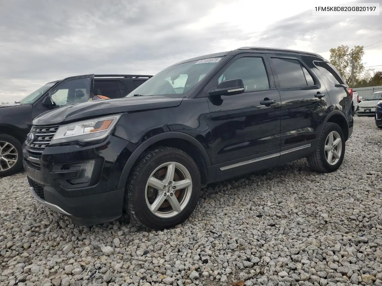 1FM5K8D82GGB20197 2016 Ford Explorer Xlt