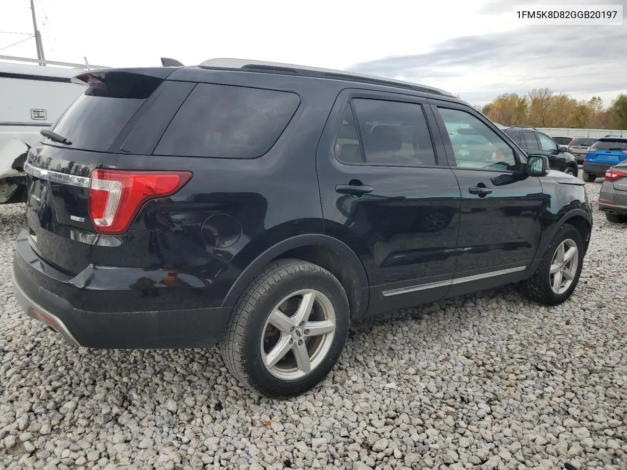 1FM5K8D82GGB20197 2016 Ford Explorer Xlt