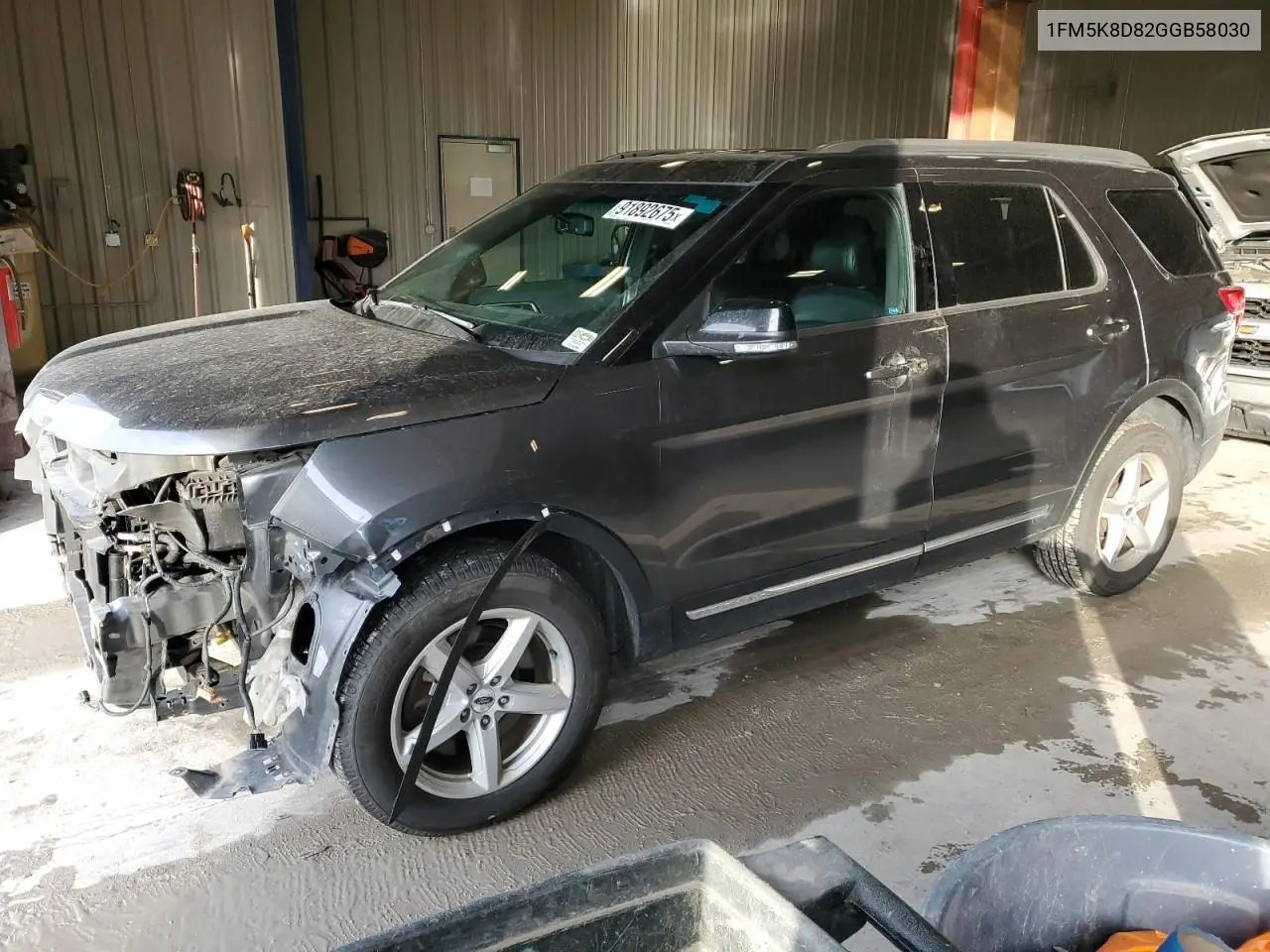 1FM5K8D82GGB58030 2016 Ford Explorer Xlt