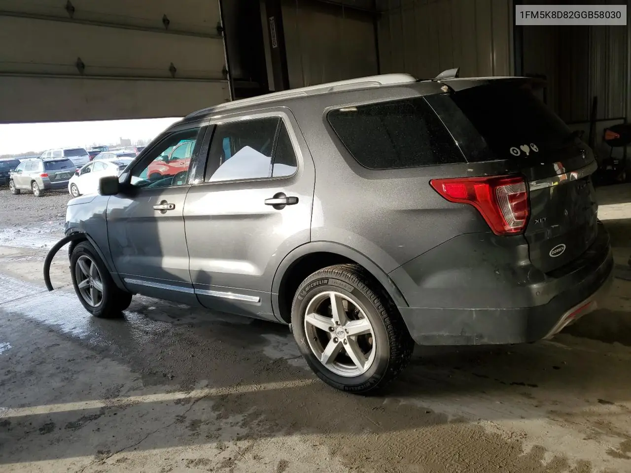 1FM5K8D82GGB58030 2016 Ford Explorer Xlt