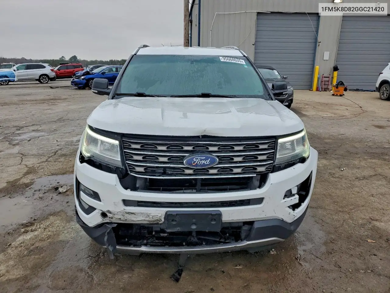 1FM5K8D82GGC21420 2016 Ford Explorer Xlt