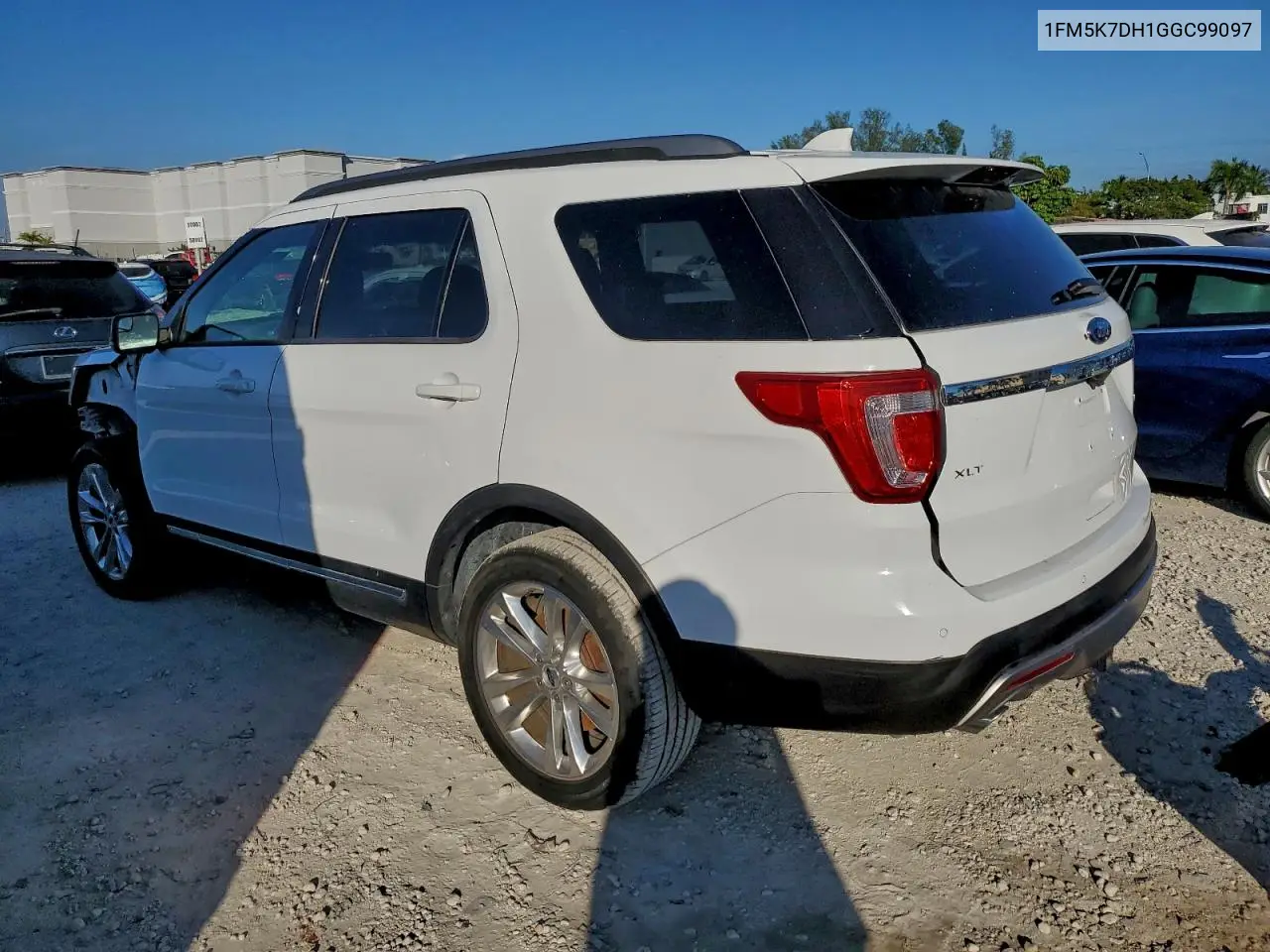 1FM5K7DH1GGC99097 2016 Ford Explorer Xlt