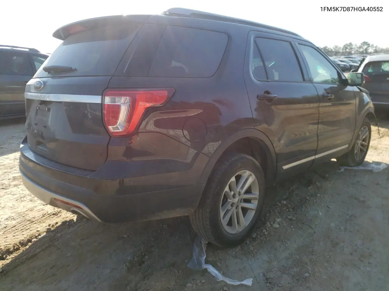1FM5K7D87HGA40552 2017 Ford Explorer Xlt