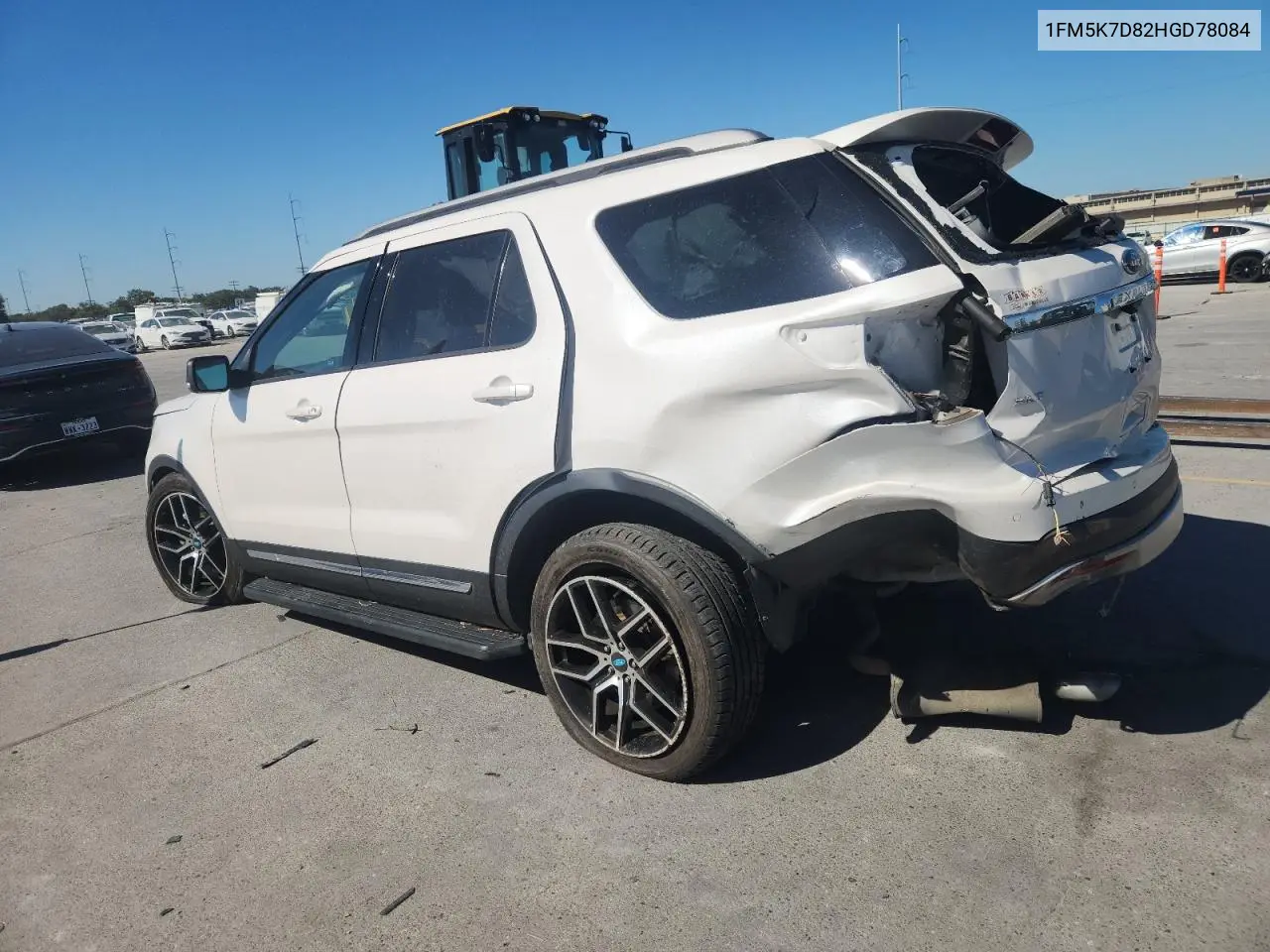 1FM5K7D82HGD78084 2017 Ford Explorer Xlt