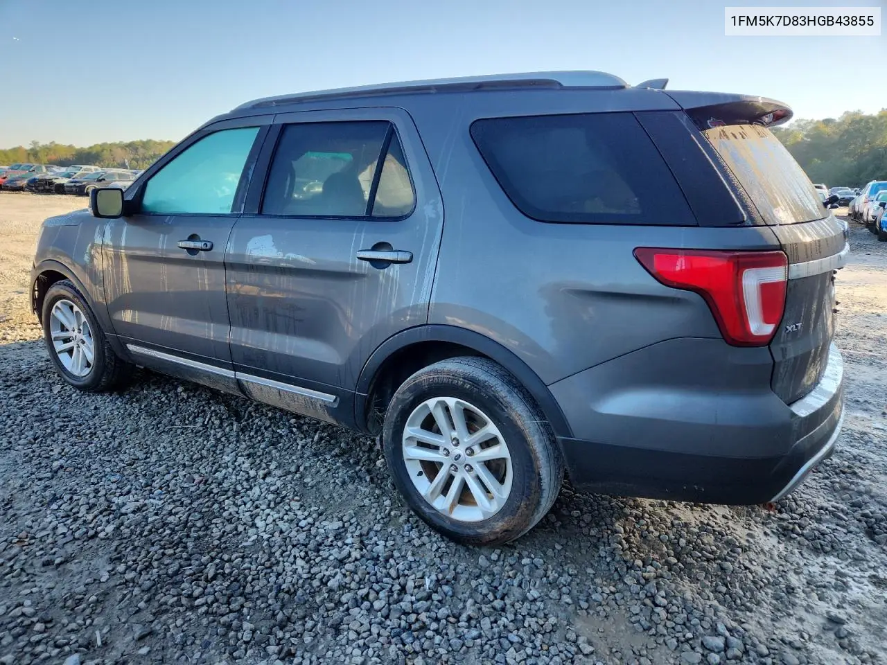 1FM5K7D83HGB43855 2017 Ford Explorer Xlt