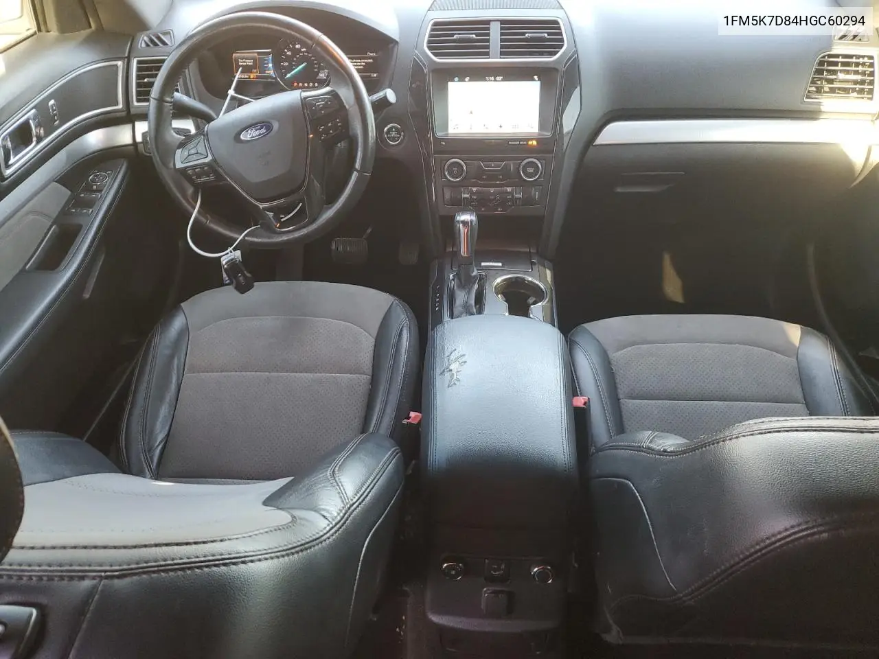 1FM5K7D84HGC60294 2017 Ford Explorer Xlt