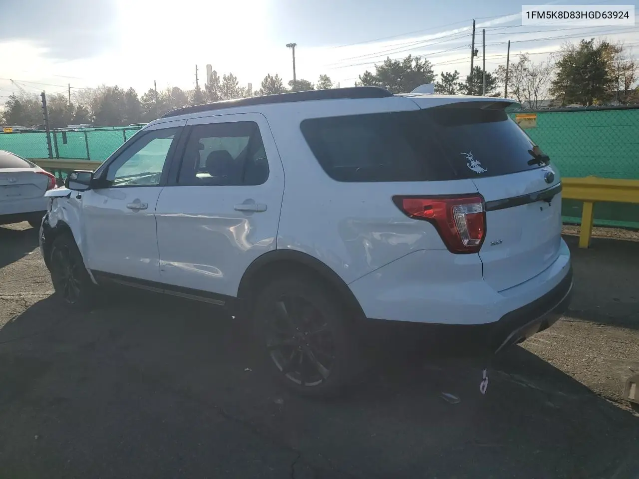1FM5K8D83HGD63924 2017 Ford Explorer Xlt