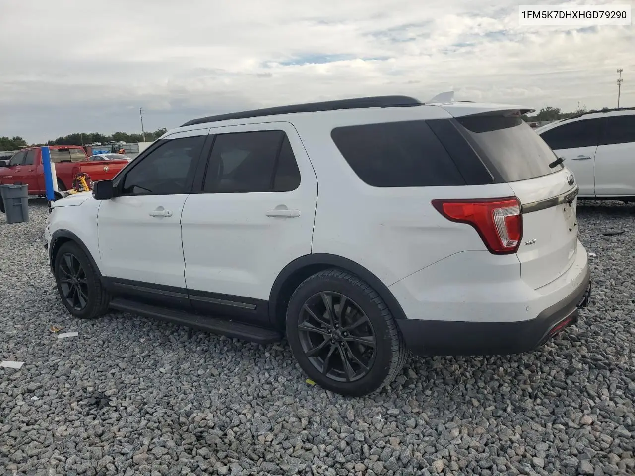 1FM5K7DHXHGD79290 2017 Ford Explorer Xlt