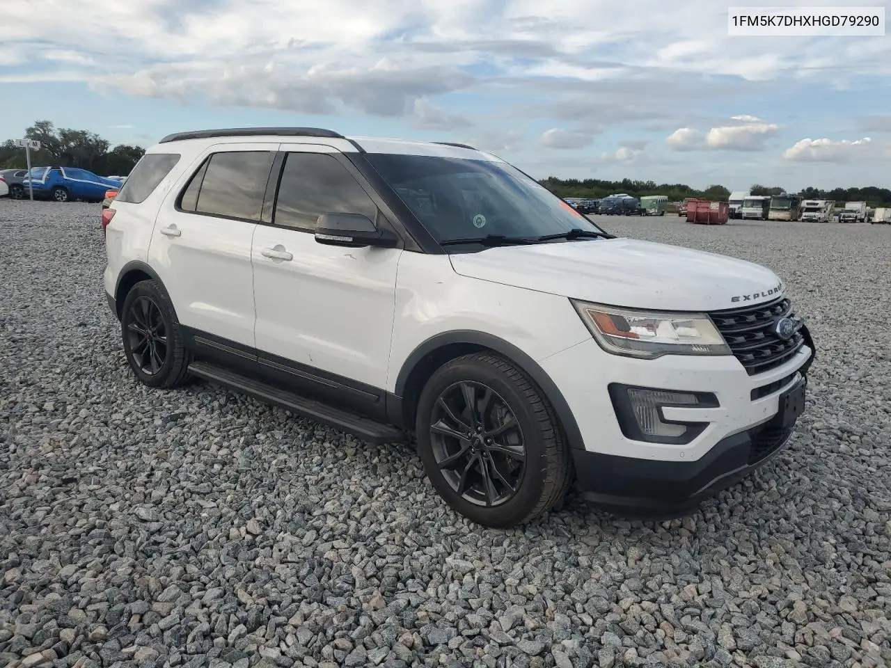 1FM5K7DHXHGD79290 2017 Ford Explorer Xlt