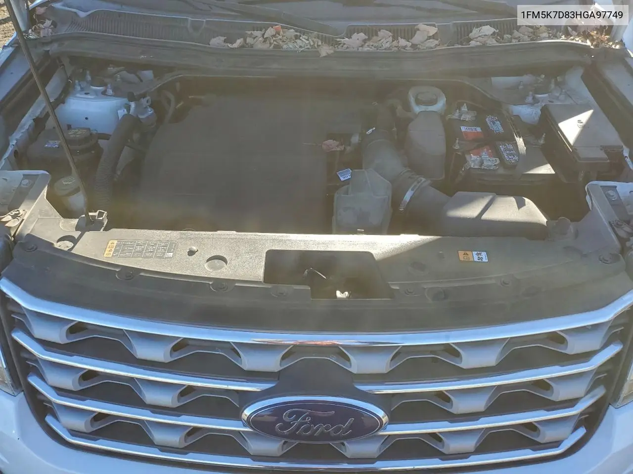 1FM5K7D83HGA97749 2017 Ford Explorer Xlt