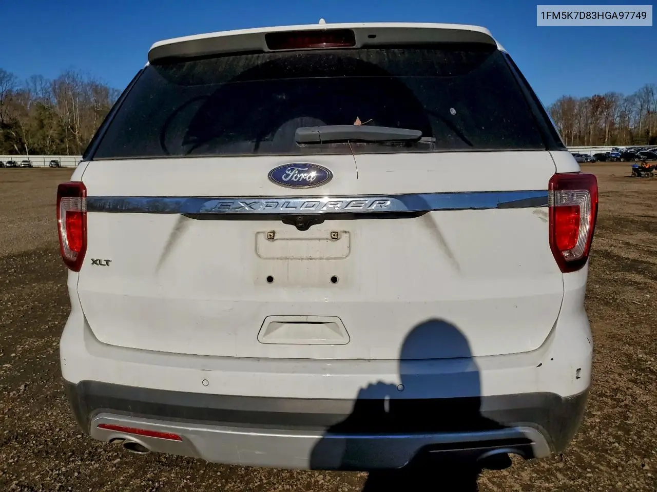 1FM5K7D83HGA97749 2017 Ford Explorer Xlt