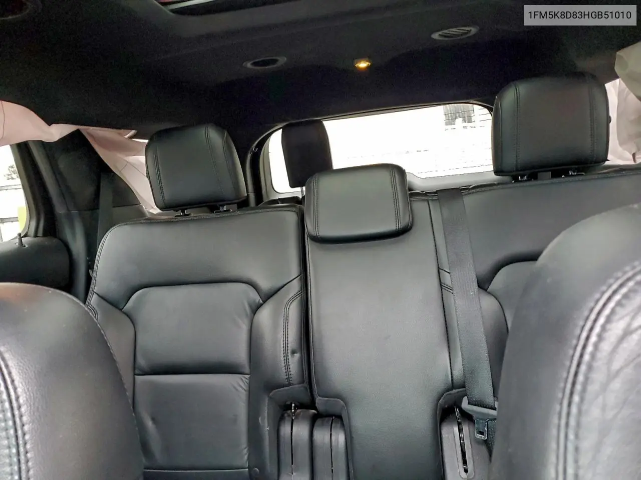1FM5K8D83HGB51010 2017 Ford Explorer Xlt