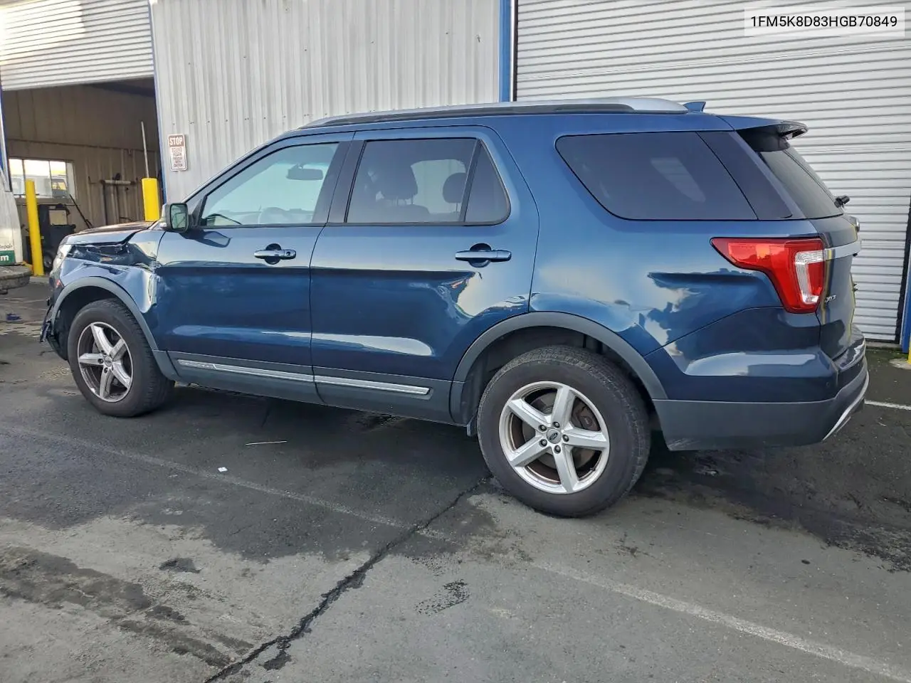 1FM5K8D83HGB70849 2017 Ford Explorer Xlt