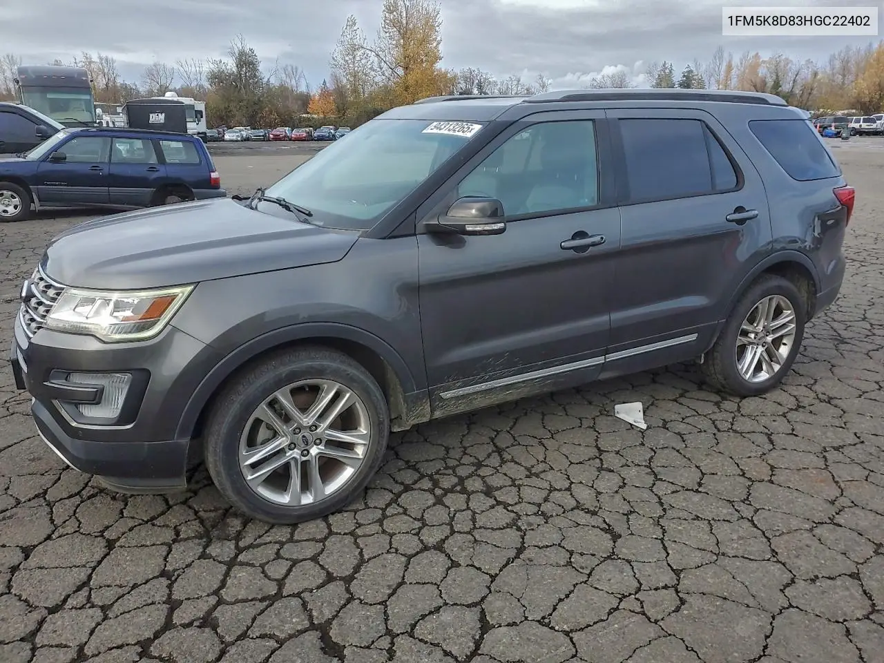 1FM5K8D83HGC22402 2017 Ford Explorer Xlt
