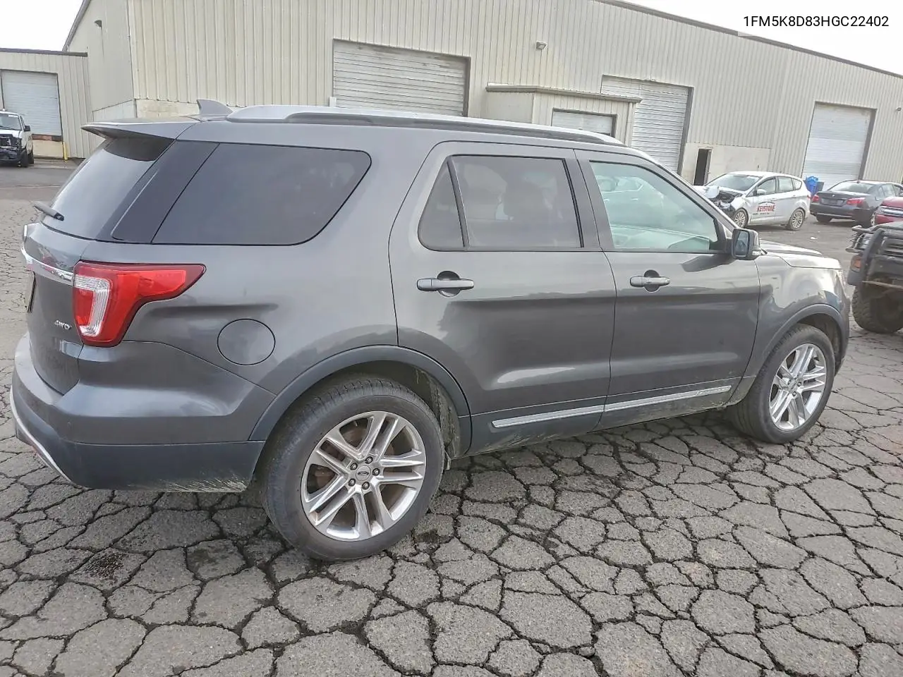 1FM5K8D83HGC22402 2017 Ford Explorer Xlt