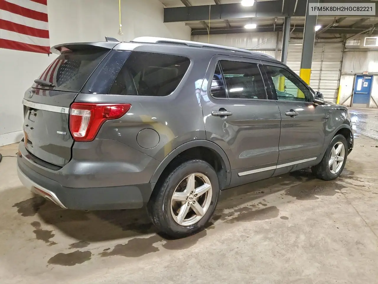 1FM5K8DH2HGC82221 2017 Ford Explorer Xlt